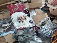 Image showing contamination of a card recycling bank