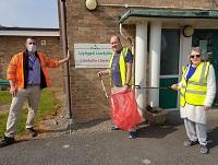 Image of the new litter picking hwb at Llanfyllin Library