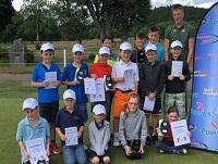 Image of some young golfers