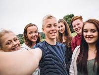 Image cynrychioli Arolwg ar ddewisiadau ôl-16